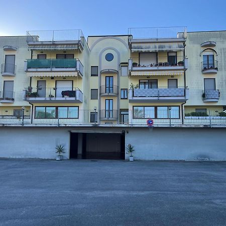 Flowers Apartment Villa Caldari ภายนอก รูปภาพ