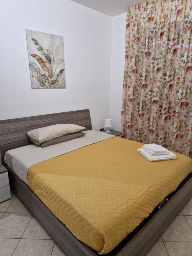 Flowers Apartment Villa Caldari ภายนอก รูปภาพ