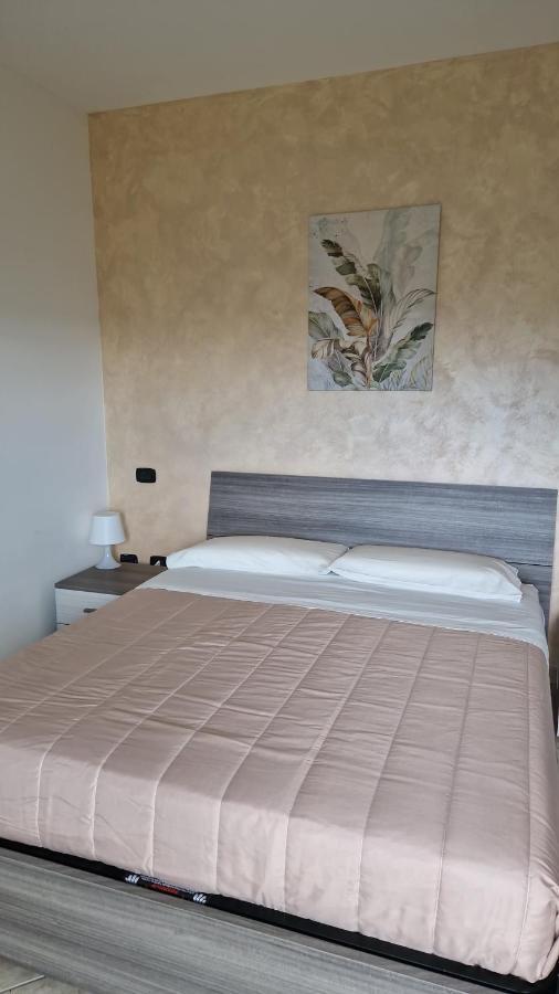 Flowers Apartment Villa Caldari ภายนอก รูปภาพ